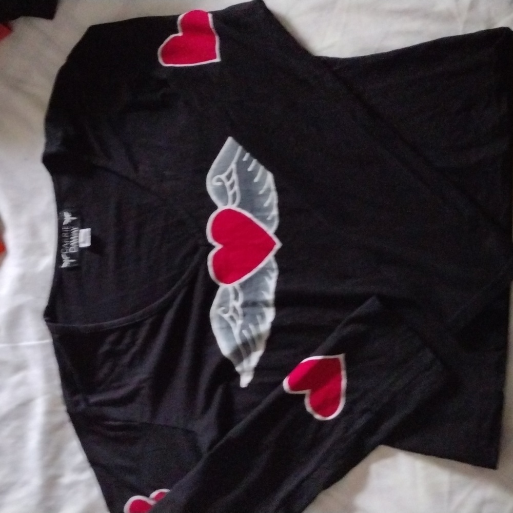 Carrie dway black shirt size large